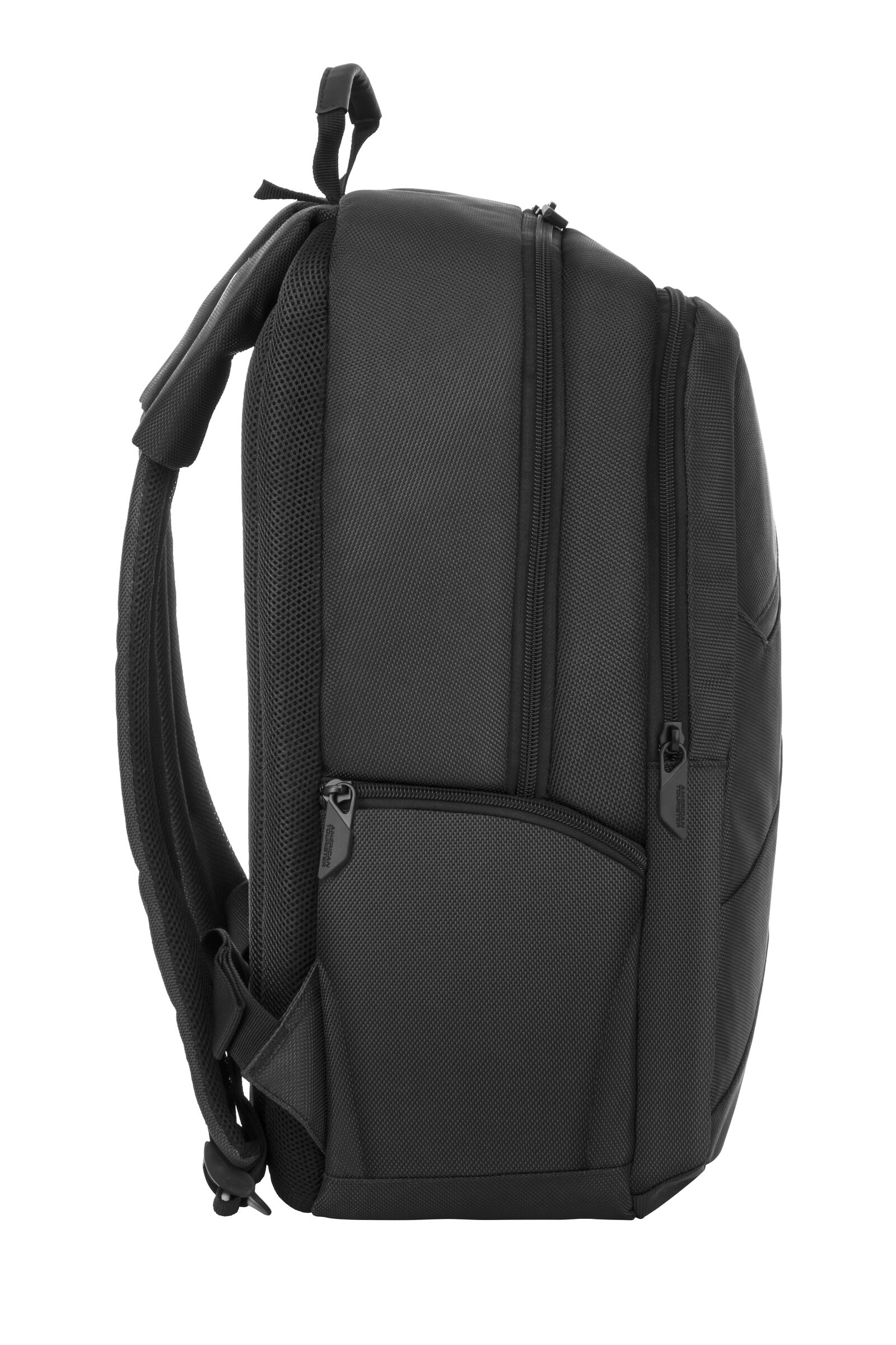 American tourister kamden ii clearance