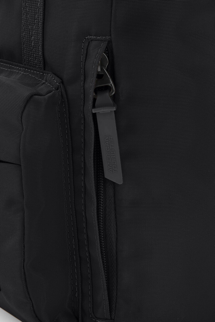 URBAN GROOVE UG16 BACKPACK CITY  hi-res | American Tourister