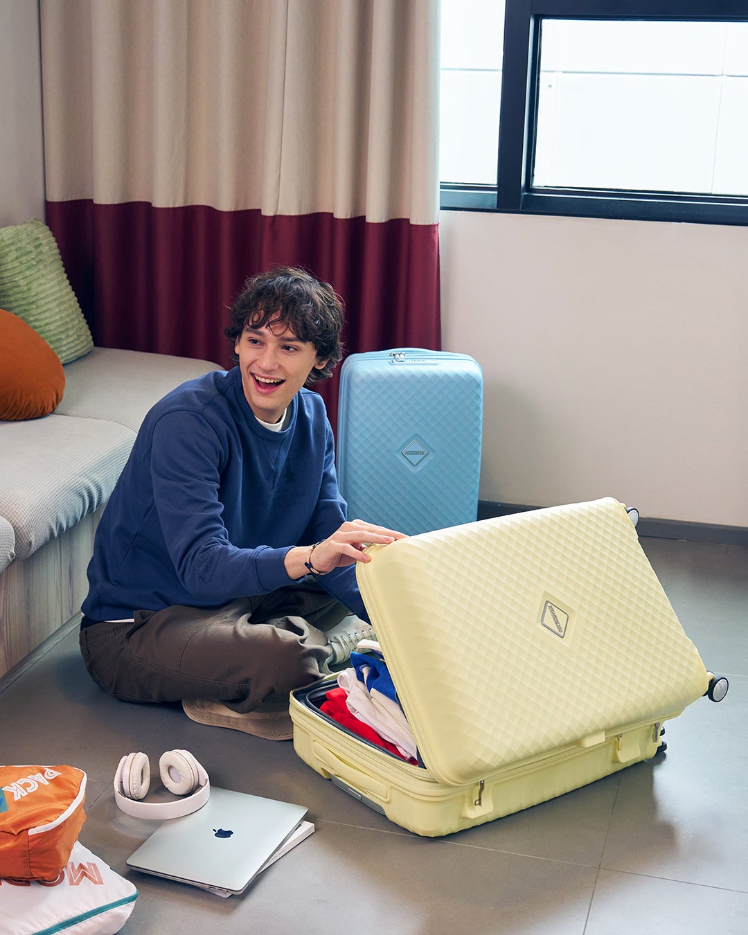   lifestyle | American Tourister