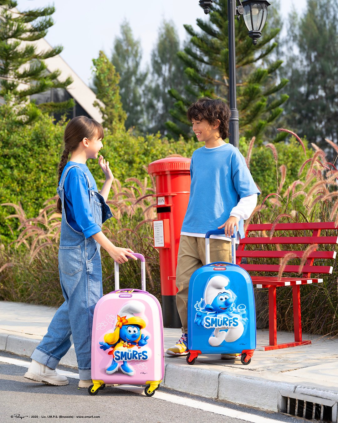 THE SMURFS 兒童行李箱52厘米/18吋  lifestyle | American Tourister